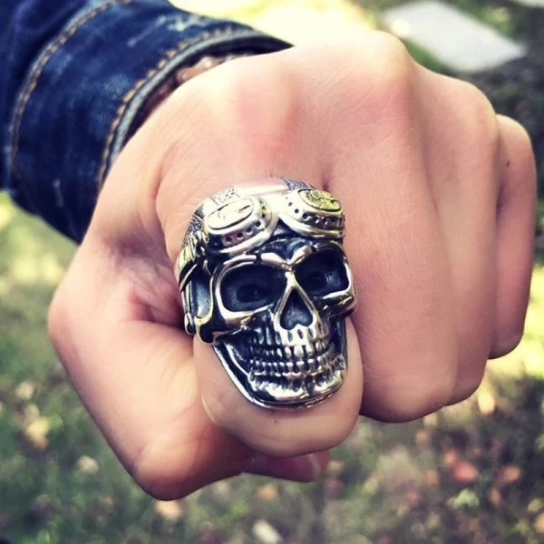 Bague Tête de Mort Héritage d’Acier - Image 3