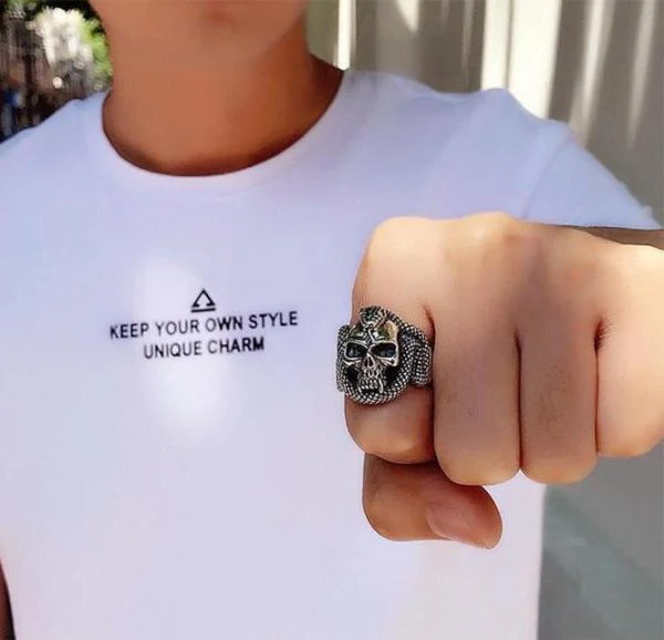 Bague Viking de Serpent Maudit en Argent - Image 2