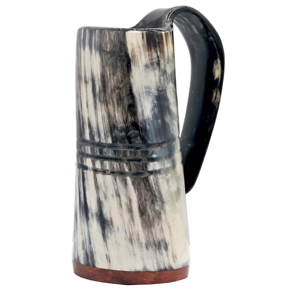 Chope à Boire Avec Gravures En Corne De Bœuf - Image 2