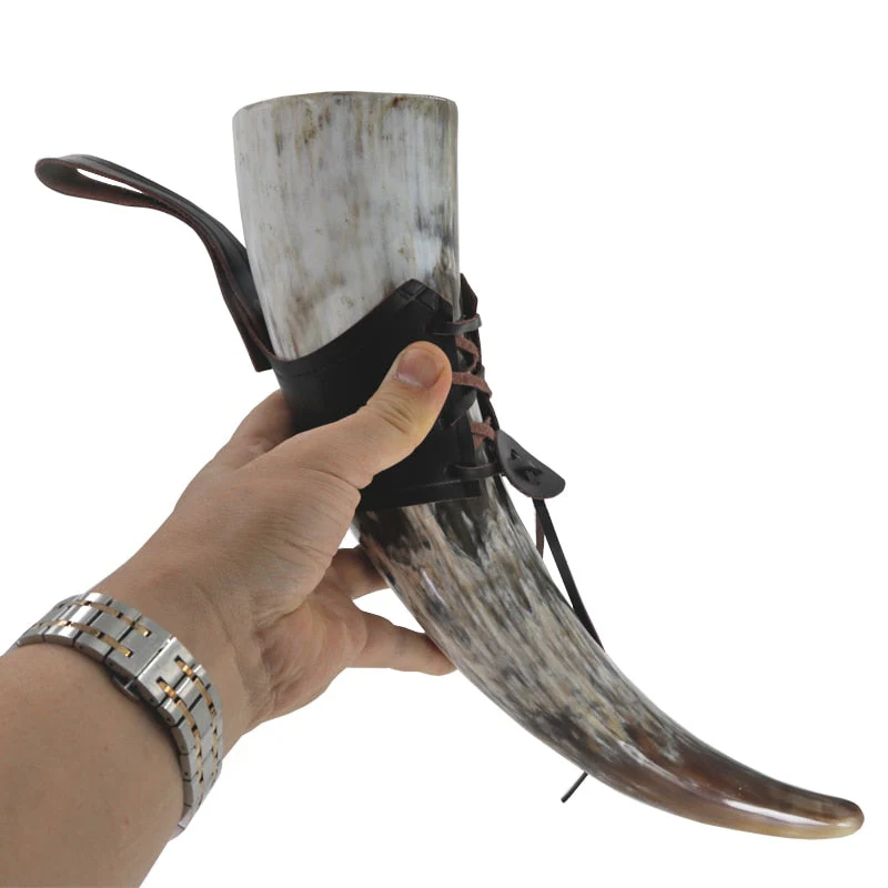 Corne à Boire Viking Avec Lanière - Image 2