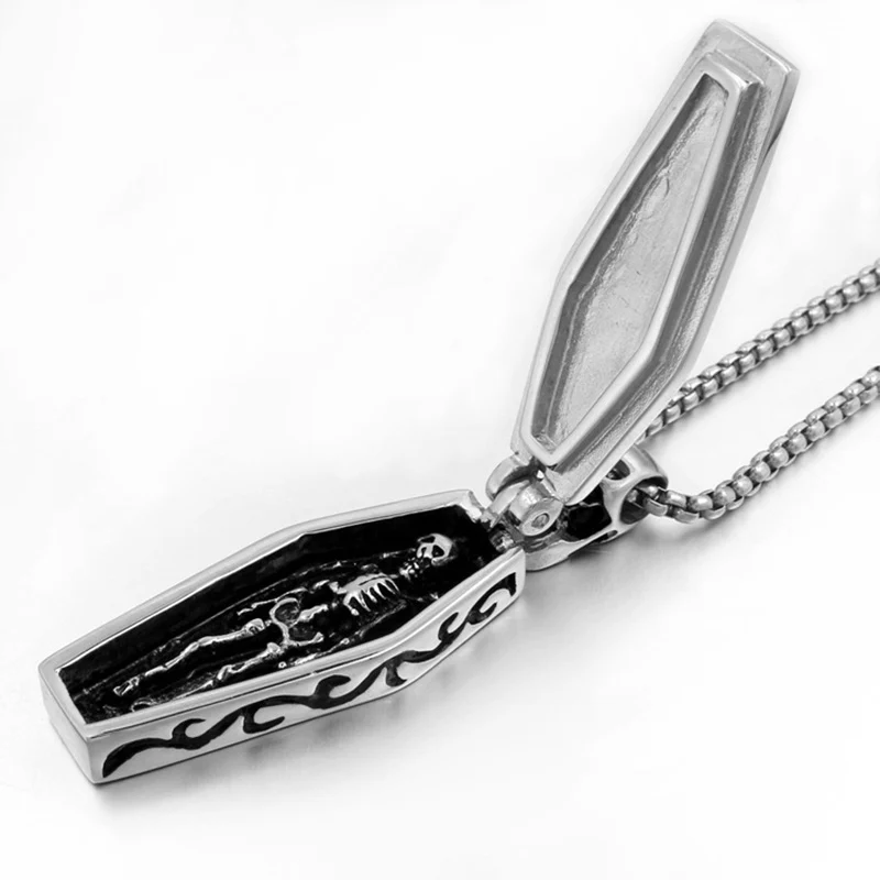 Pendentif Noirceur Gothique